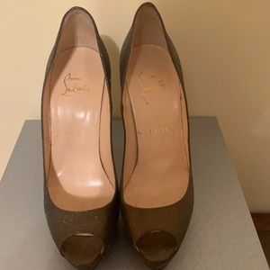 Christian Louboutin Heela